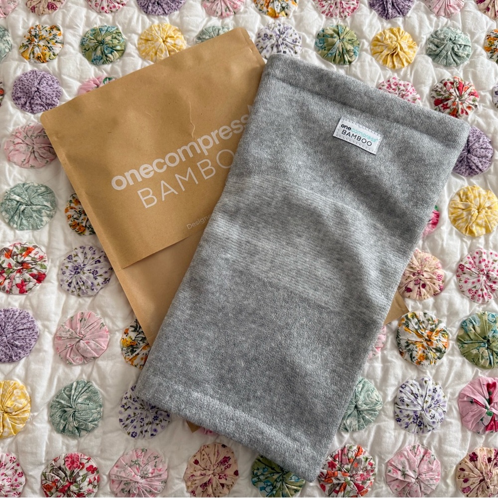 OneCompress Knee Compression Sleeve